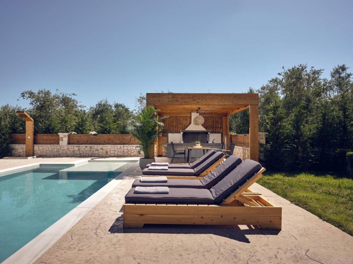 Errikos Family Villa Áyios Kírikos Екстериор снимка