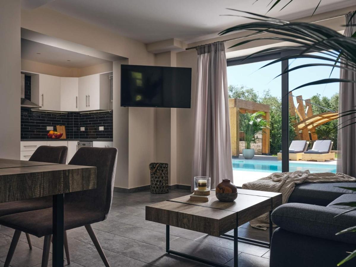 Errikos Family Villa Áyios Kírikos Екстериор снимка